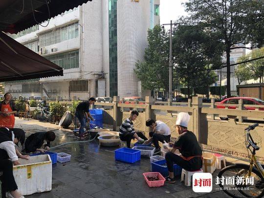 4月16日，记者走访现场