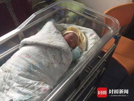 汶川地震10年后 北川第1000个再生育家庭喜获女婴
