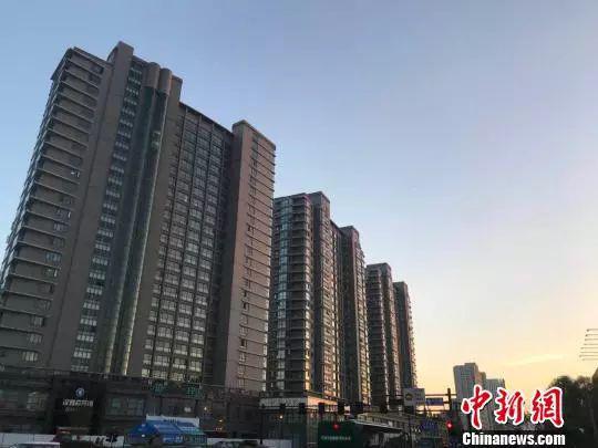 杭州某住宅楼　张斌　摄