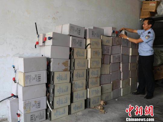 吉林破获特大系列盗窃通信基站蓄电池案 抓获3人