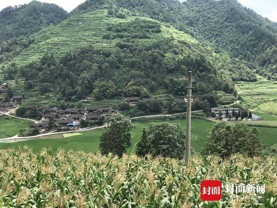 媒体起底“恶魔老师”:曾强奸幼女被打得跪地求饶