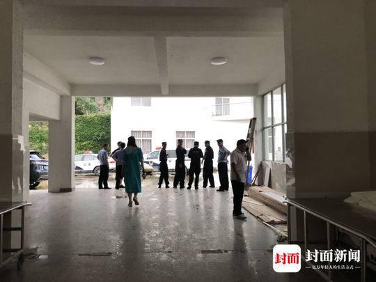 疑似杭州失踪女童遗体送达象山殡仪馆 正在尸检