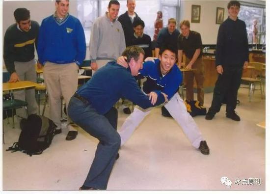 美国教育的真相：年级越低 及格率越低