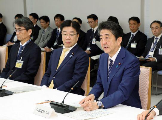 ▲2月25日,安倍在新型冠状病毒感染症对策本部会议上发表讲话。(日本首相官邸)