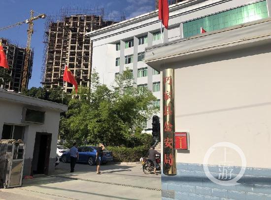 「宝盈娱乐场直注盈利」被老外夸,只会 thank you 和傻笑?小心错失机会!