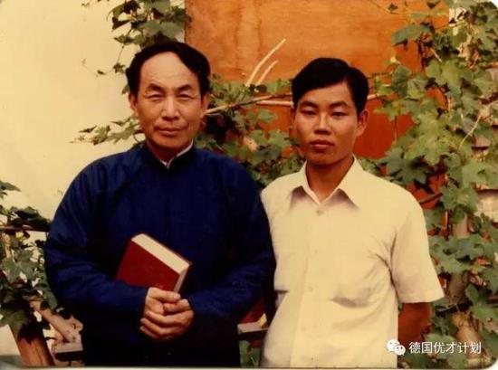 朋友们知道后都笑话他异想天开