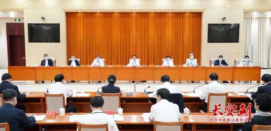 刚刚全文披露的重磅报告,在涉港问题上新增了10个字