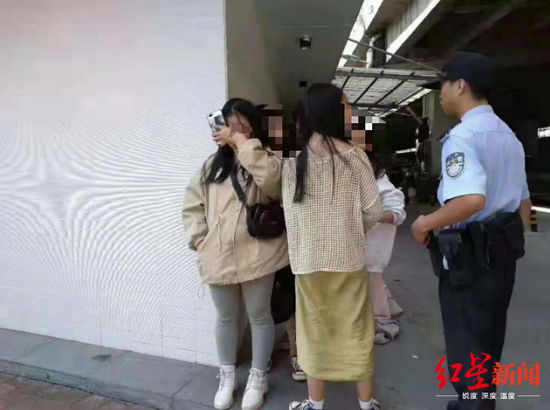 博狗dog下载_仇保兴:房地产调控不会松动 为长效机制出台赢得时间