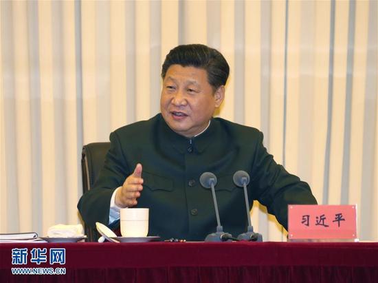 2016年3月23日,中共中央总书记、国家主席、中央军委主席习近平视察国防大学并接见国防大学第六次党代表大会全体代表和师以上领导干部。这是习近平发表重要讲话。图片来源:新华社