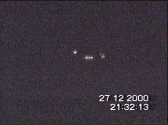 2000年12月27日英国UFO目击视频截图 图片来源：英国国家档案馆