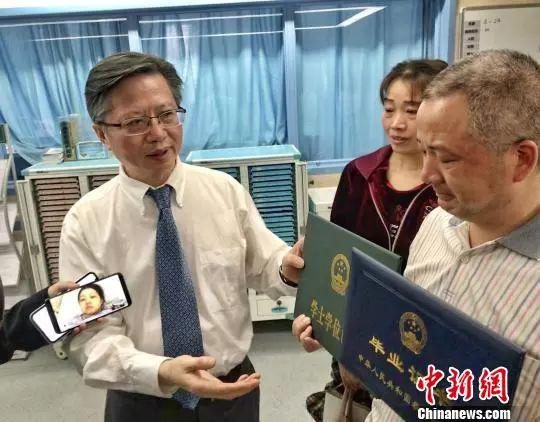 ���㣨��һ��ͨ����Ƶ���߷�ʽΪ��ӱ�䷢��ҵ֤�顡����贡���