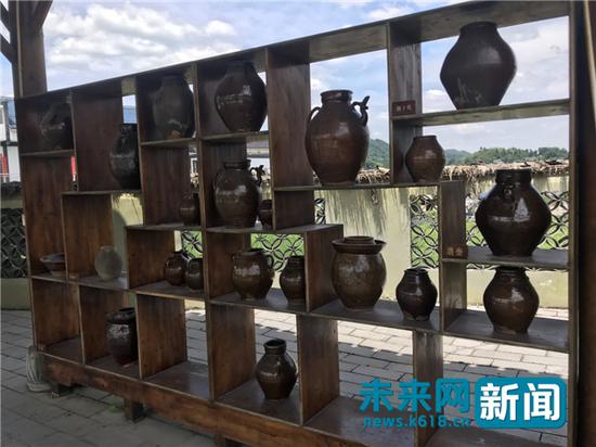 花茂村陶瓷工艺展示（未来网记者 谢青摄）