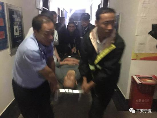 宁夏一名辅警抢救群众时被洪水冲走 至今下落不明