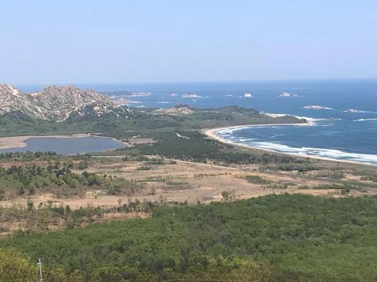  վ�ڽ��ɽչ��̨Զ�����ʾ��ڵĺ���վ�ɫ���»������½���