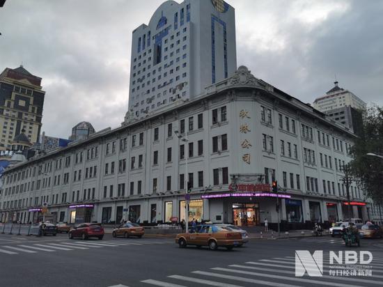 ▲秋林集团旗下百货大楼(图片来源:每经记者 李诗琪 摄)