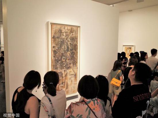 2019年6月15日，北京UCCA尤伦斯当代艺术中心，“毕加索——一位天才的诞生”展览迎来周末观展热潮。（视觉中国）