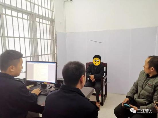 巴比轮网站app - 湖北一小区西瓜从天而降 瓜肉飞溅路人满身