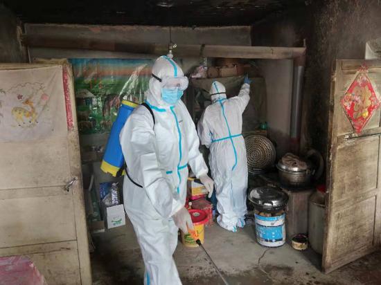 荷官在线视频-安倍顾问:日本需大量海外工人 未来五年预计新增35万