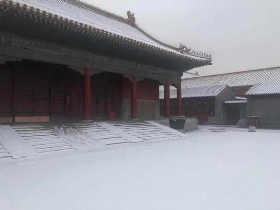 云海娱乐场真钱赌博_房东未收到房租擅扔租客物品