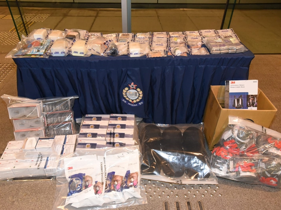 警方展示检获的证物