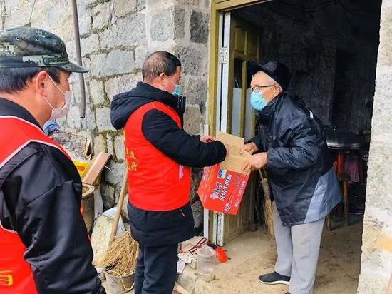 武汉滞留外地人口救助_武汉人口密集图