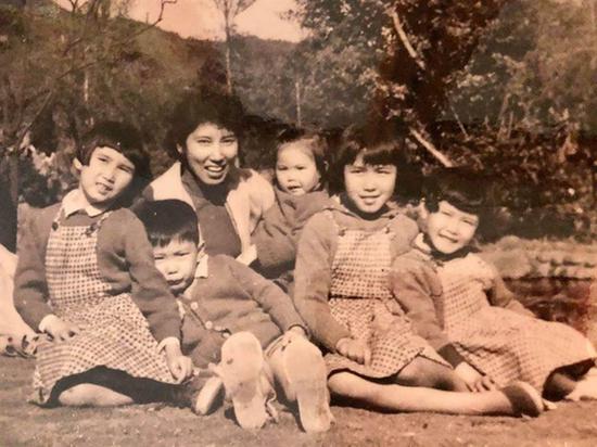 马英九母亲节晒旧照片,回想与母亲的点点滴滴。(图片泉源:马英九脸谱网)