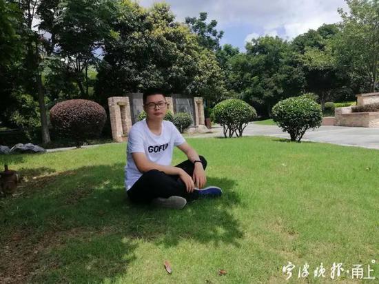 浙江男生高一常考倒数第一 高考却705分考入清华
