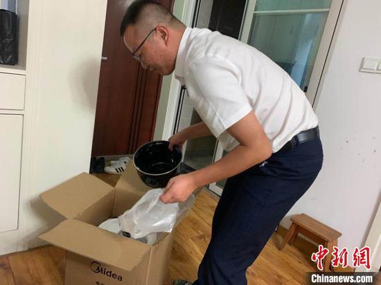 迟到8个月的“年夜饭”:火神山参建者王志齐回家