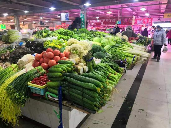 社区团购冲击下的菜摊,他们还好吗?