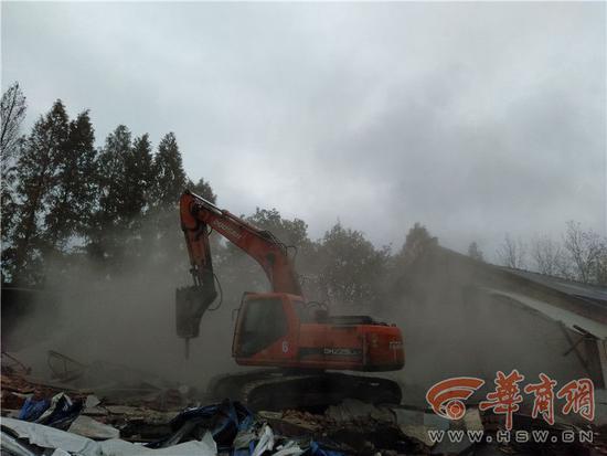 这是怎么回事呢?事情起源于20多年前。