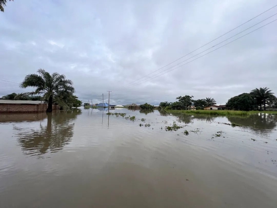 当地时间2022年9月30日，尼日利亚马库尔迪，当地洪水泛滥。图/IC photo