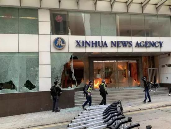 鸿宝娱乐场真人_华大基因股东华大投资减持400万股 套现约2.96亿元