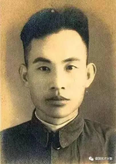 朋友们知道后都笑话他异想天开