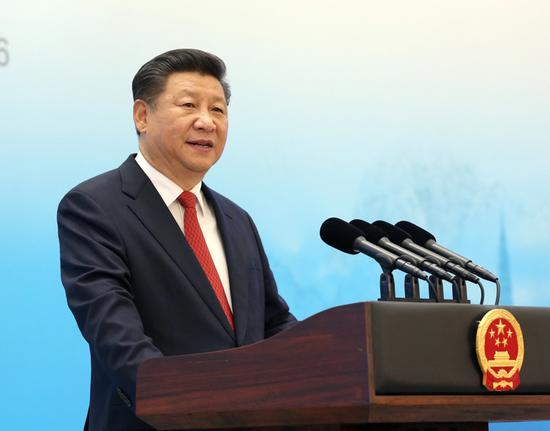 2016年9月3日,习近平在杭州出席2016年二十国集团工商峰会开幕式,并发表题为《中国发展新起点 全球增长新蓝图》的主旨演讲。