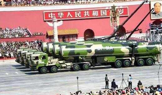 《火箭军进行曲》MV首发:东风导弹集体上镜|火