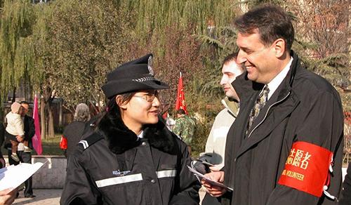 姜楠:老外心中的警察雷锋|姜楠|北京榜样|先进