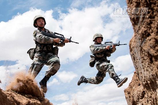 ���ã��ӡ��廪ѧ�ԡ�������Ӫ����