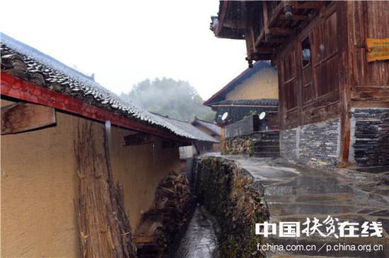 湖南省花垣县十八洞村。王振红摄