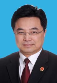 　　王少峰同志简历