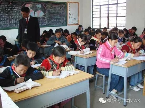 点击查看大图 今日喜德县则约乡中心校(摄于2015年)