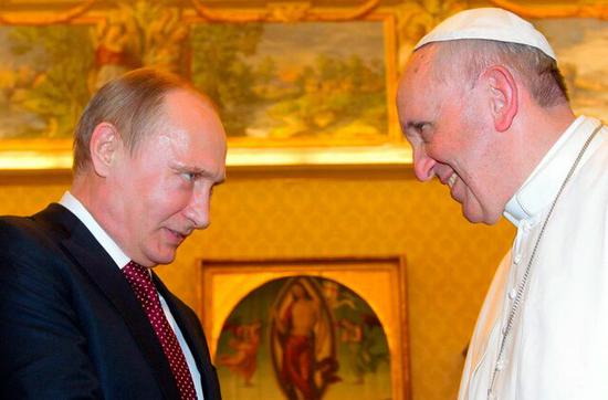 13年普京与罗马天主教教皇弗朗西斯会面