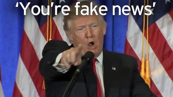 特朗普拒绝回答CNN记者提问:你们是假新闻