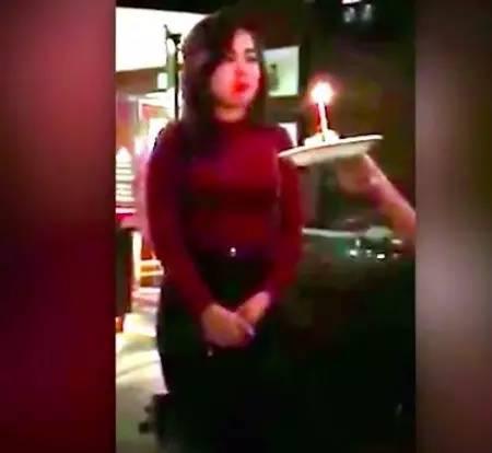 案发前一天晚上，与友人一起庆祝25岁生日。