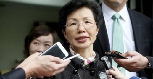 台湾方面陆委会主委张小月接受台媒采访。