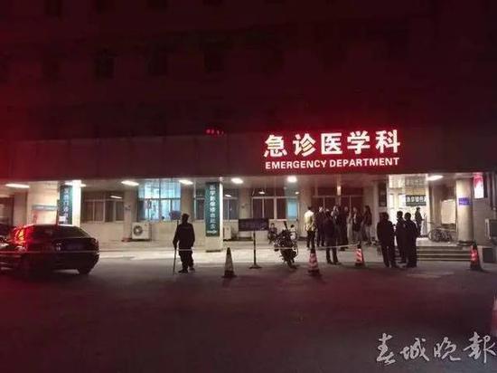 女艺人被醉汉捅死,昆明90后女艺人在医院门口被醉汉捅死(6) 热点