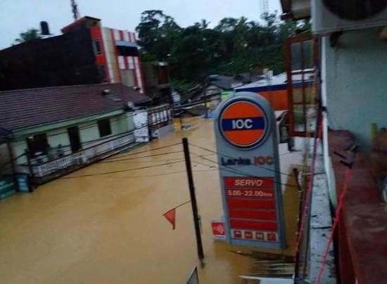 斯里兰卡被洪水淹没的城镇