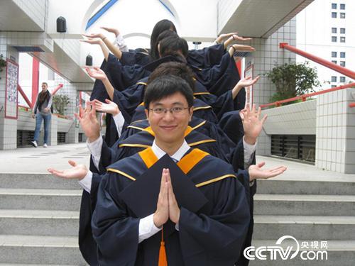 2008年,吴苏赴香港科技大学攻读研究生。