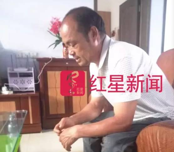 ▲53岁的徐连彬至今仍未走出丧女之痛 &nbsp;图片来源：红星新闻
