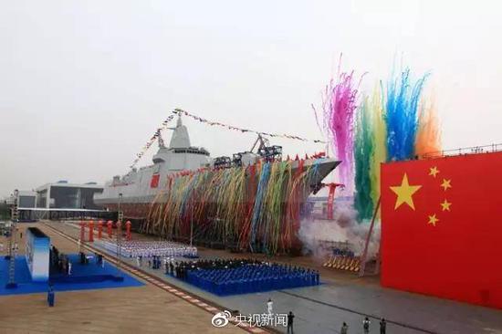 △6月28日，海军新型驱逐舰首舰下水仪式在上海江南造船（集团）有限责任公司举行。