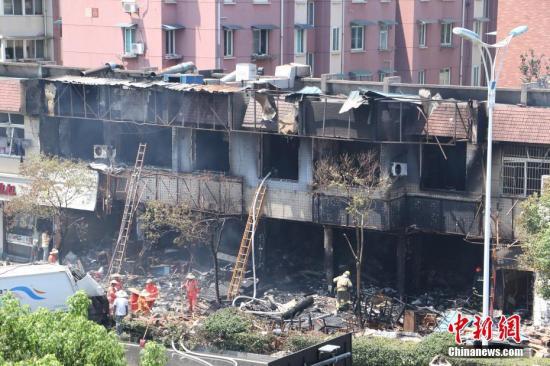 杭州店铺燃爆事故又有7人出院 剩33人留院治疗